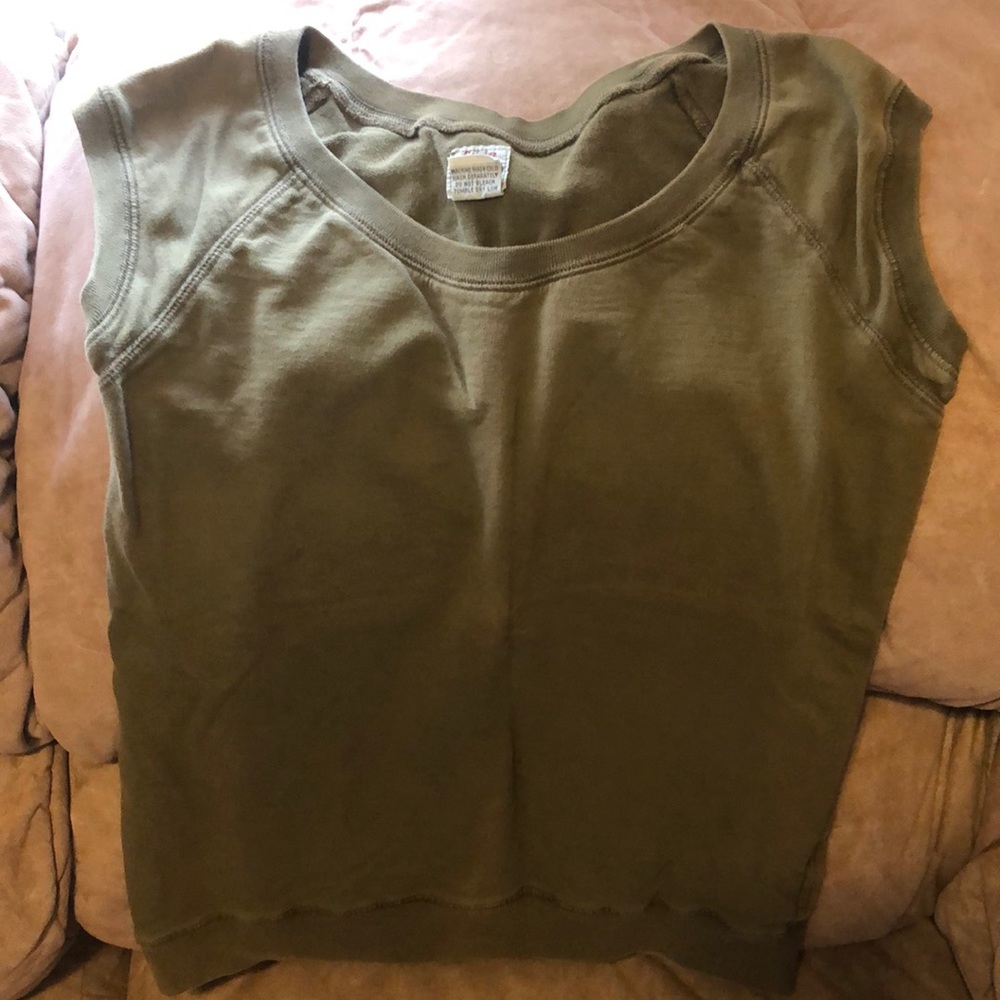 Lucky Brand T-shirt.